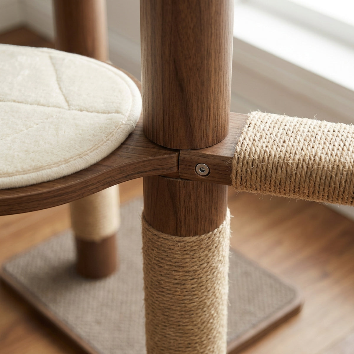 Briw Floor-to-Ceiling Cat Tower 228-275 cm Walnut Cream - Detail view